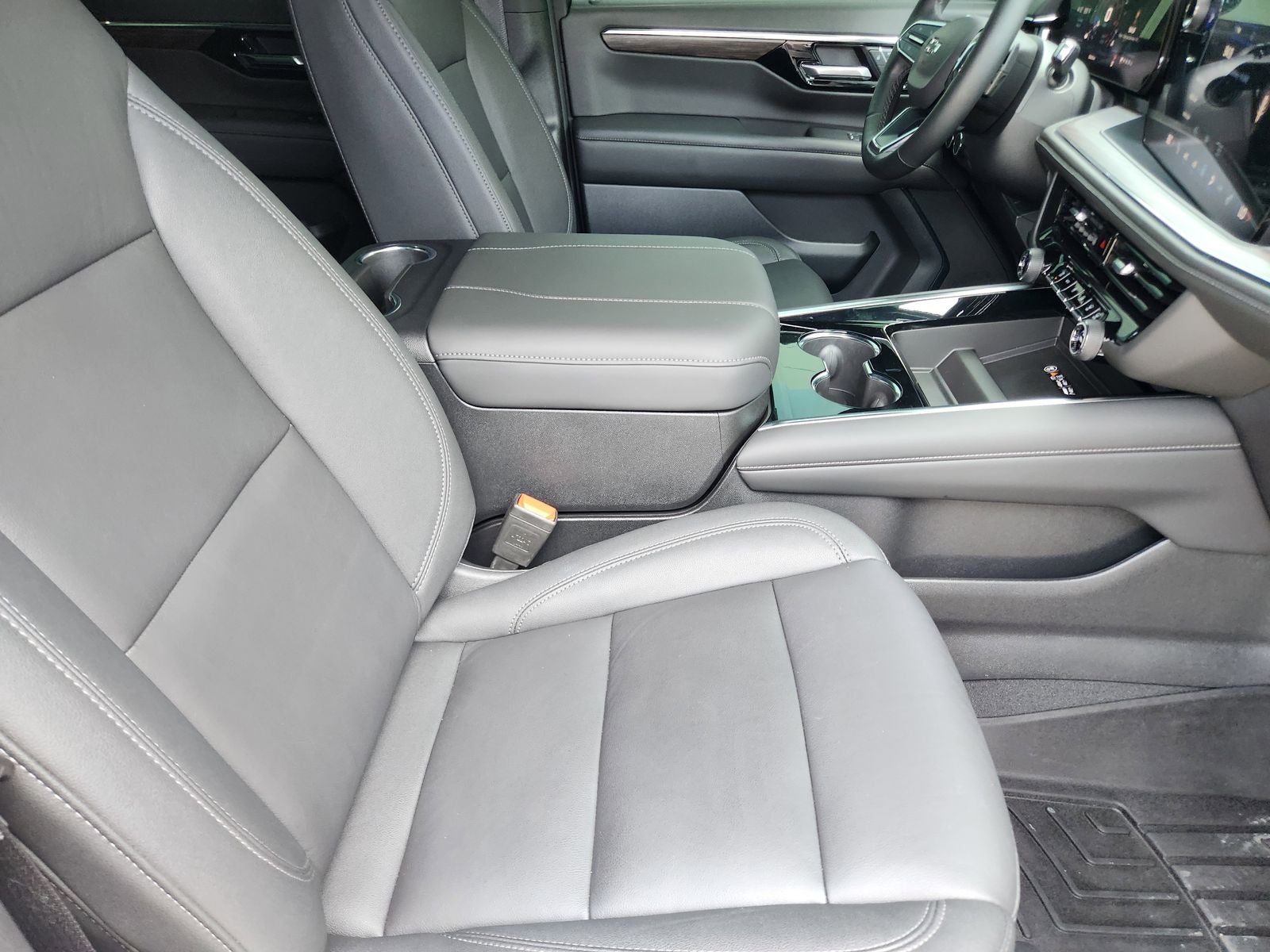 2025 Chevrolet Tahoe 4WD Z71