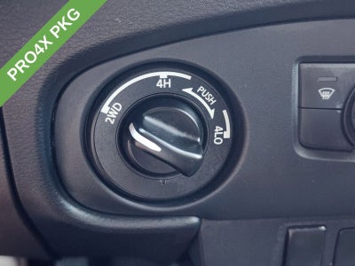 2024 Nissan Frontier Crew Cab PRO-4X 4x4