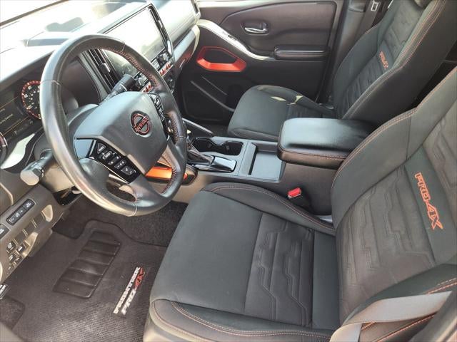 2025 Nissan Frontier Crew Cab PRO-4X 4x4