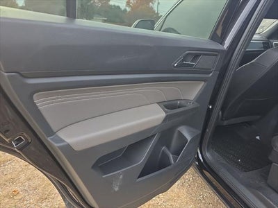 2022 Volkswagen Atlas Cross Sport 3.6L V6 SEL R-Line