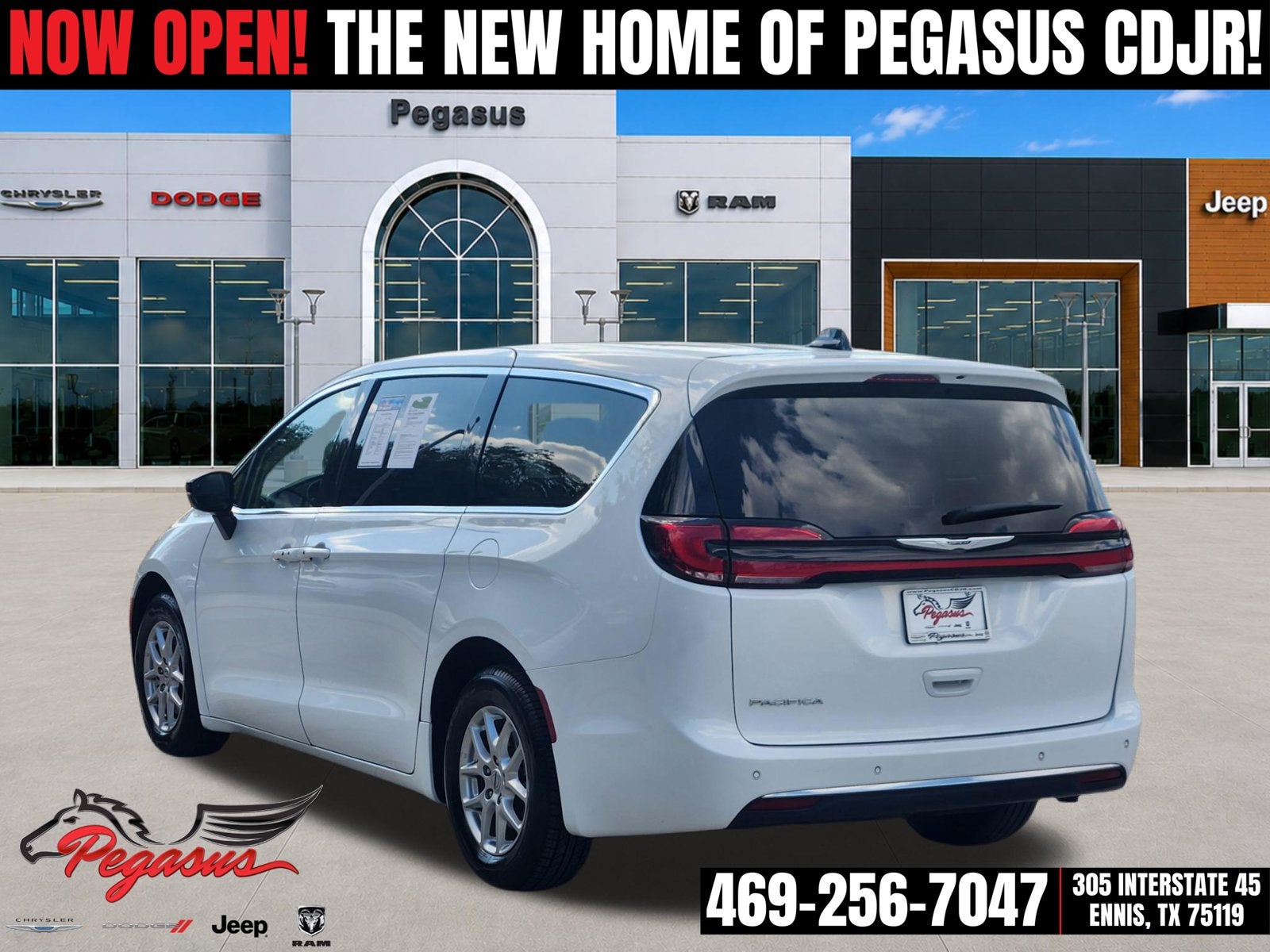2024 Chrysler Pacifica Touring L