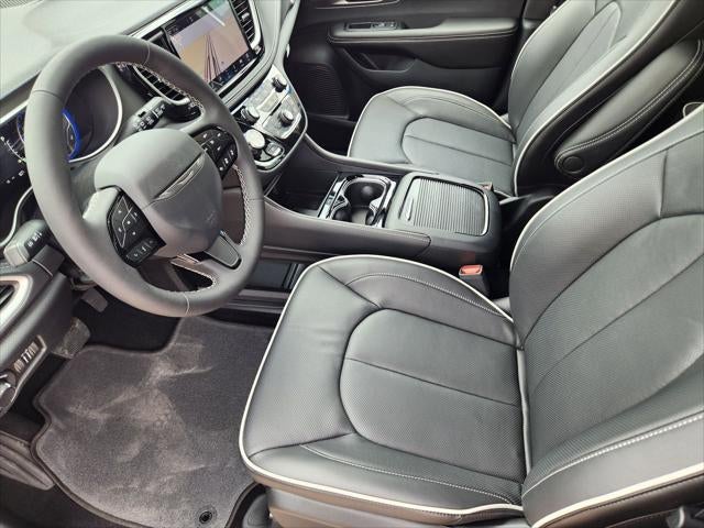 2027 Chrysler Pacifica PACIFICA LIMITED