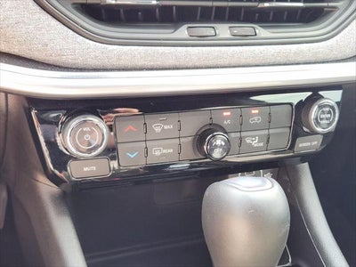 2026 Jeep Compass COMPASS LATITUDE 4X4