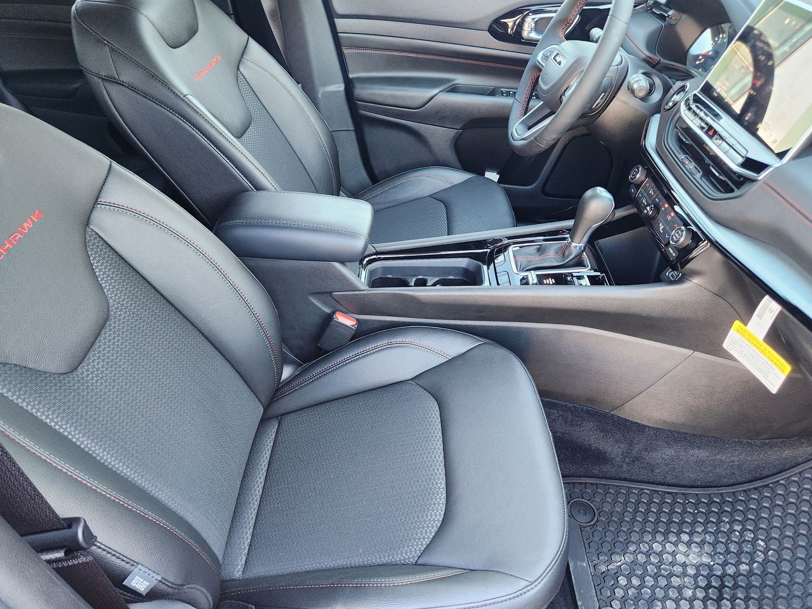 2025 Jeep Compass COMPASS TRAILHAWK 4X4