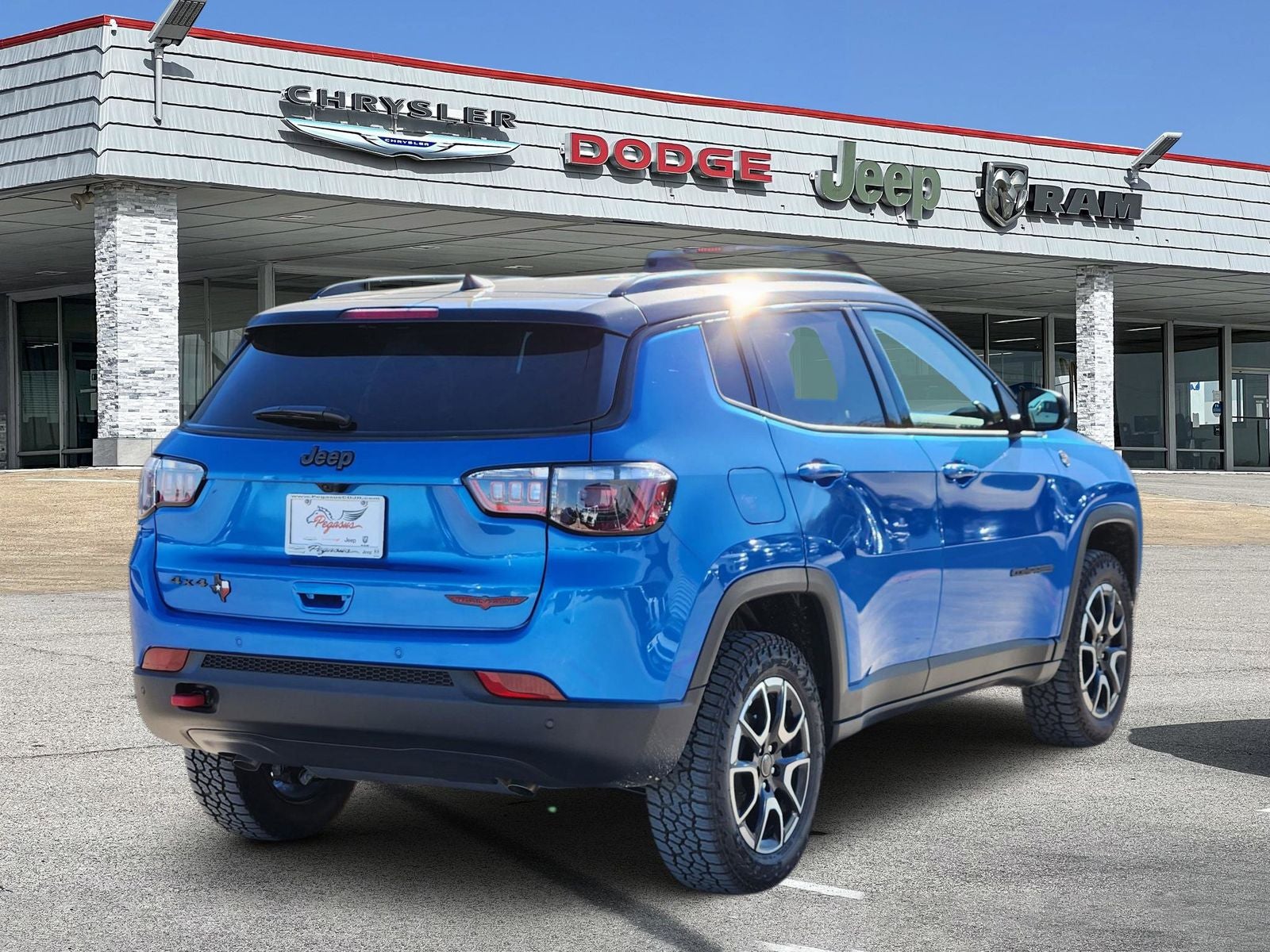 2025 Jeep Compass COMPASS TRAILHAWK 4X4