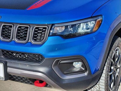 2025 Jeep Compass COMPASS TRAILHAWK 4X4