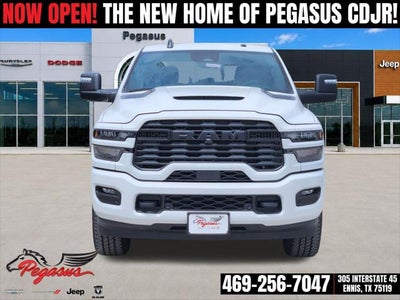 2026 RAM Ram 2500 RAM 2500 BLACK EXPRESS CREW CAB 4X4 8' BOX