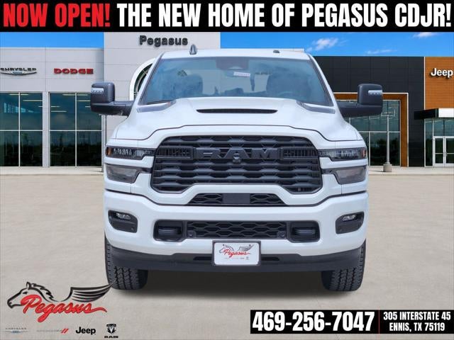 2026 RAM Ram 2500 RAM 2500 BLACK EXPRESS CREW CAB 4X4 8' BOX