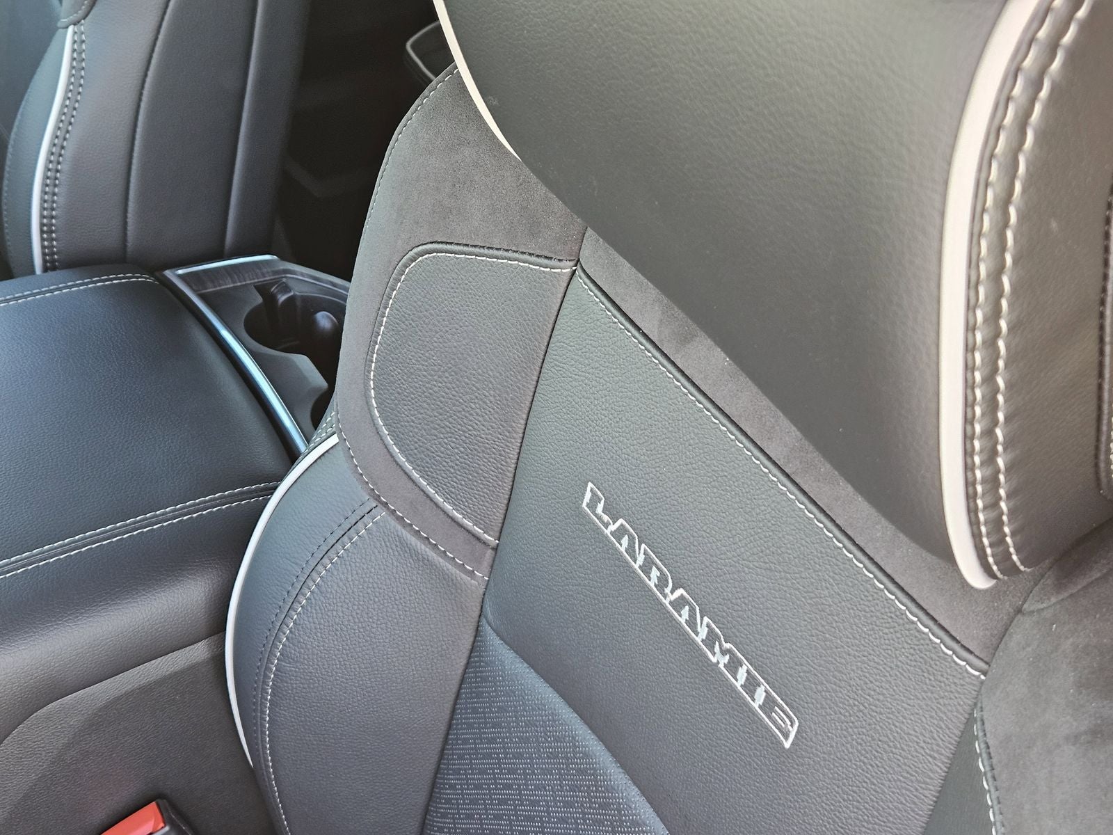 2026 RAM Ram 2500 RAM 2500 LARAMIE MEGA CAB 4X4 6'4' BOX