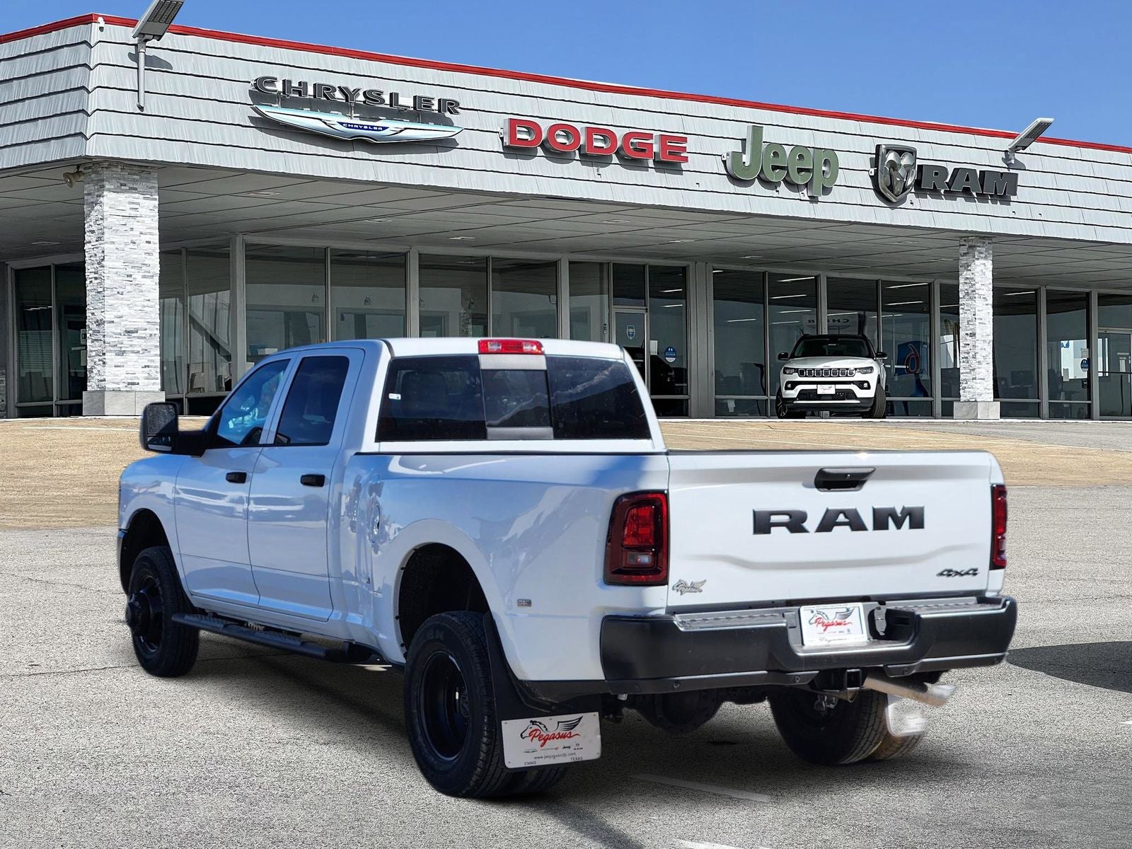 2026 RAM Ram 3500 RAM 3500 TRADESMAN CREW CAB 4X4 8' BOX