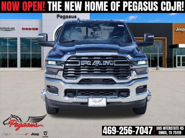 2026 RAM Ram 3500 RAM 3500 TRADESMAN CREW CAB 4X4 8' BOX