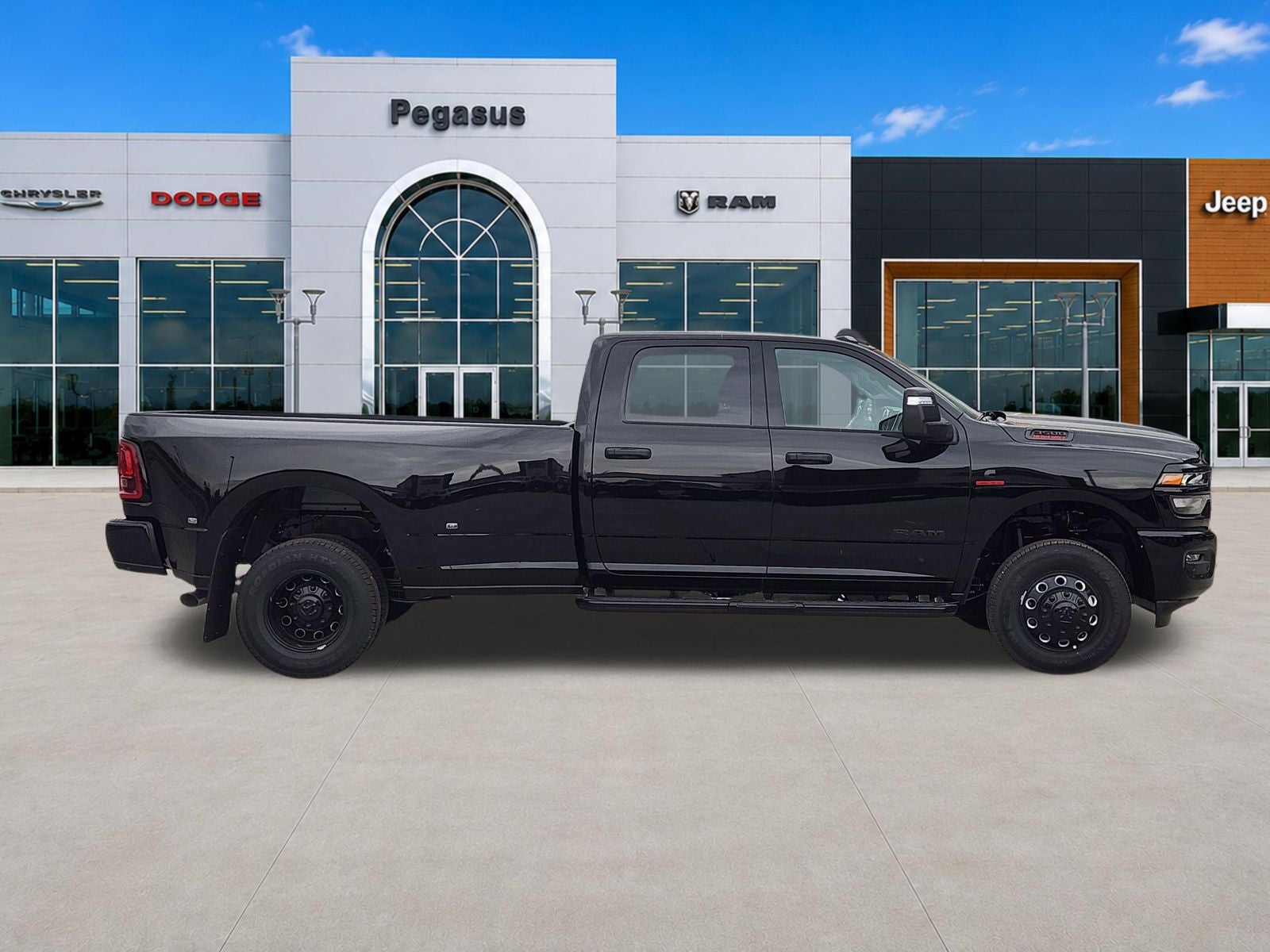 2026 RAM Ram 3500 RAM 3500 LONE STAR CREW CAB 4X4 8' BOX