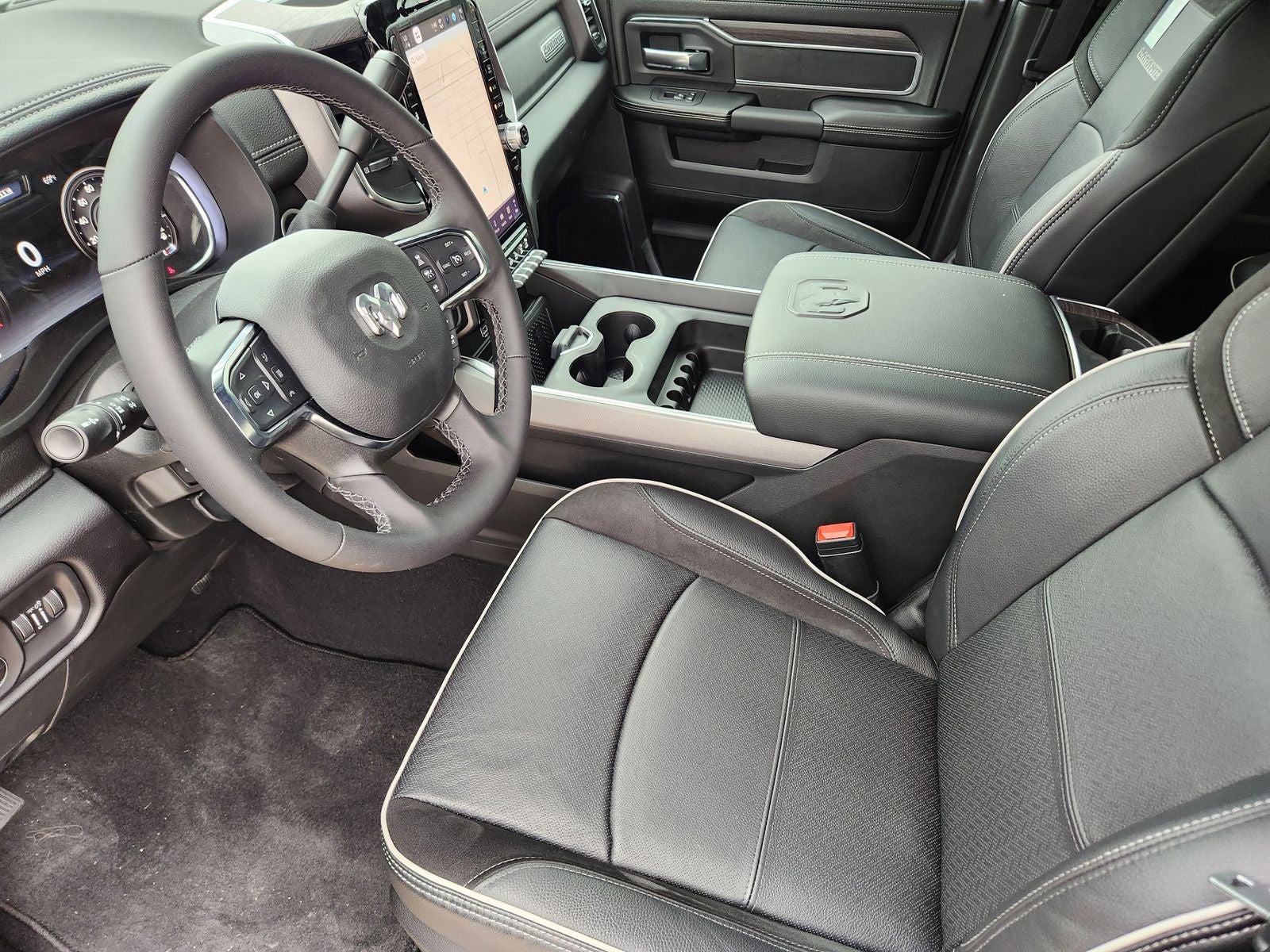 2026 RAM Ram 3500 RAM 3500 LARAMIE CREW CAB 4X4 8' BOX