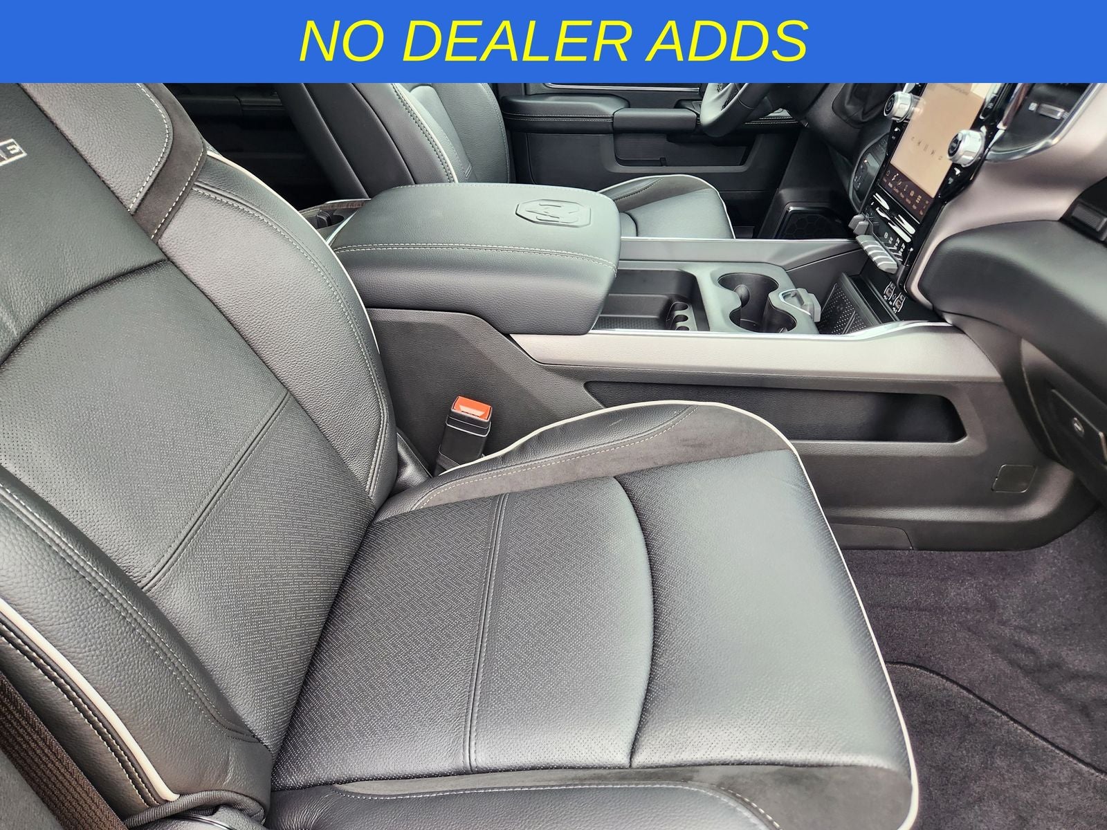 2026 RAM Ram 3500 RAM 3500 LARAMIE MEGA CAB 4X4 6'4' BOX