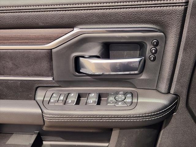 2026 RAM Ram 3500 RAM 3500 LARAMIE MEGA CAB 4X4 6'4' BOX