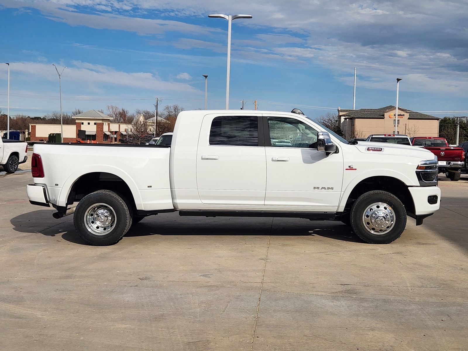 2026 RAM Ram 3500 RAM 3500 LIMITED LONGHORN MEGA CAB 4X4 6'4' BOX