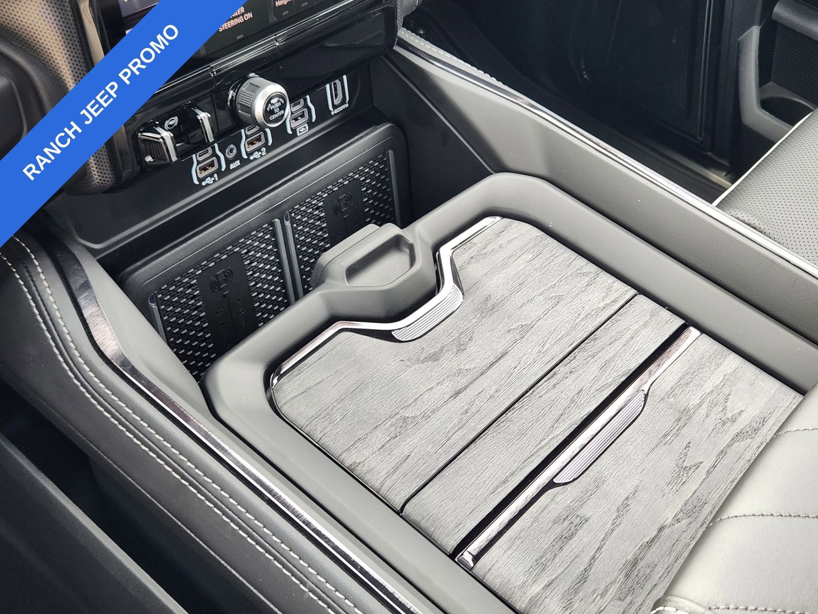 2026 RAM Ram 3500 RAM 3500 LIMITED MEGA CAB 4X4 6'4' BOX