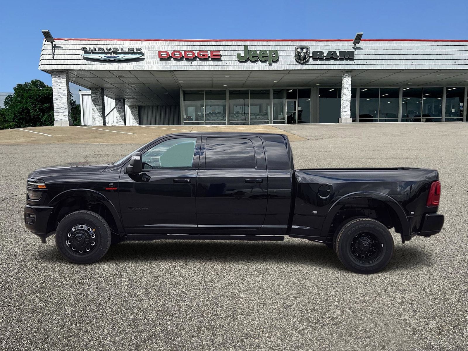 2026 RAM Ram 3500 RAM 3500 LIMITED MEGA CAB 4X4 6'4' BOX
