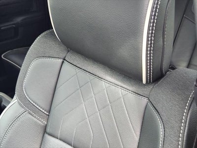 2026 RAM Ram 3500 RAM 3500 LIMITED MEGA CAB 4X4 6'4' BOX