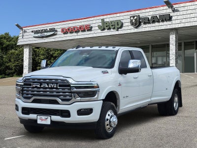 2026 RAM Ram 3500 RAM 3500 LIMITED LONGHORN CREW CAB 4X4 8' BOX