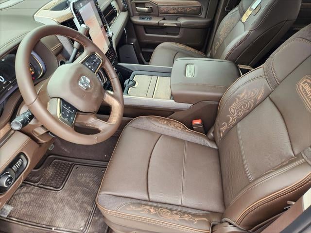 2026 RAM Ram 3500 RAM 3500 LIMITED LONGHORN CREW CAB 4X4 8' BOX