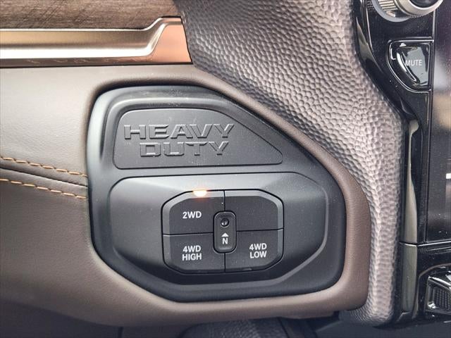 2026 RAM Ram 3500 RAM 3500 LIMITED LONGHORN CREW CAB 4X4 8' BOX