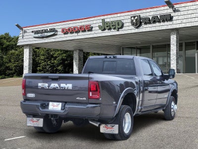 2026 RAM Ram 3500 RAM 3500 LIMITED LONGHORN CREW CAB 4X4 8' BOX