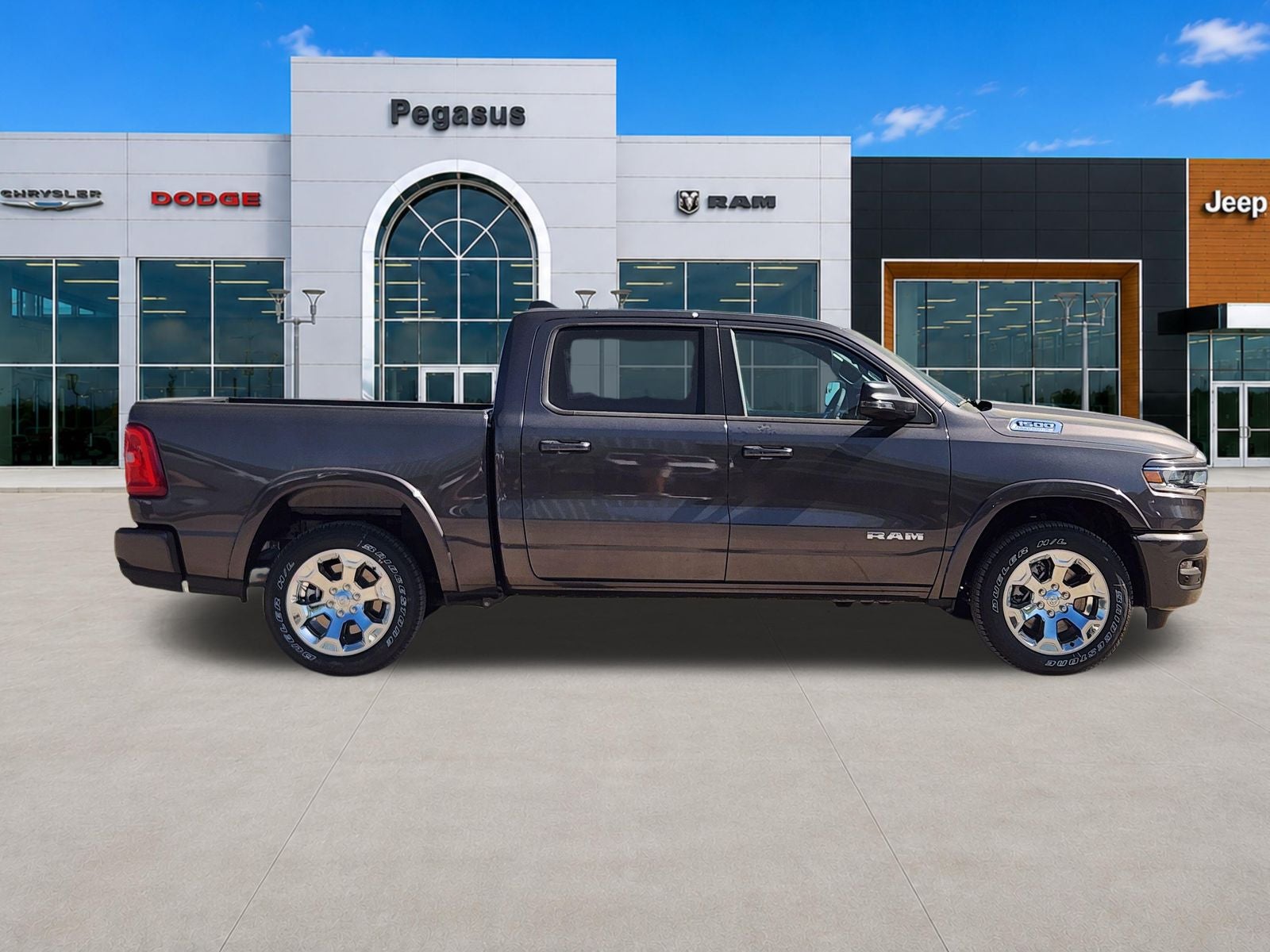 2026 RAM Ram 1500 RAM 1500 LONE STAR CREW CAB 4X2 5'7' BOX