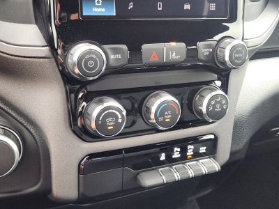 2026 RAM Ram 1500 RAM 1500 TRADESMAN CREW CAB 4X2 5'7' BOX