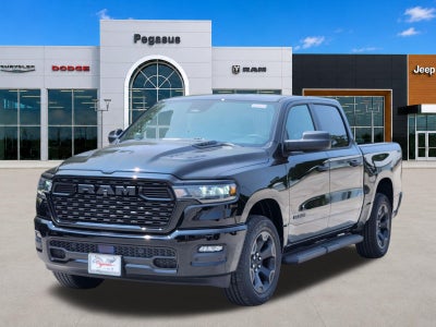 2026 RAM Ram 1500 RAM 1500 EXPRESS CREW CAB 4X4 5'7' BOX