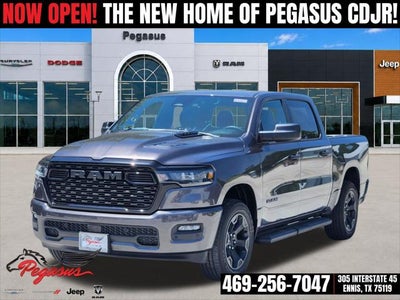 2026 RAM Ram 1500 RAM 1500 EXPRESS CREW CAB 4X4 5'7' BOX
