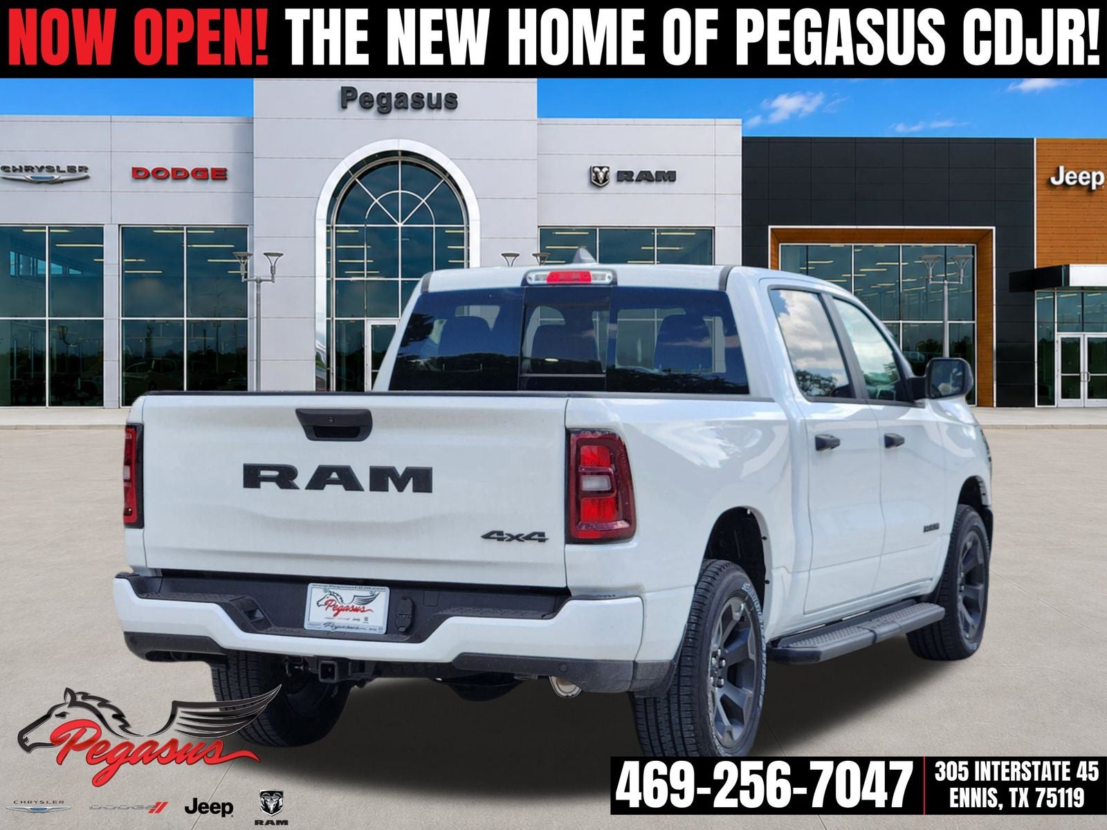2026 RAM Ram 1500 RAM 1500 EXPRESS CREW CAB 4X4 5'7' BOX