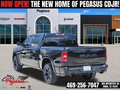 2026 RAM Ram 1500 RAM 1500 LONE STAR CREW CAB 4X4 5'7' BOX