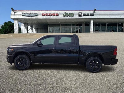 2026 RAM Ram 1500 RAM 1500 LONE STAR CREW CAB 4X4 5'7' BOX