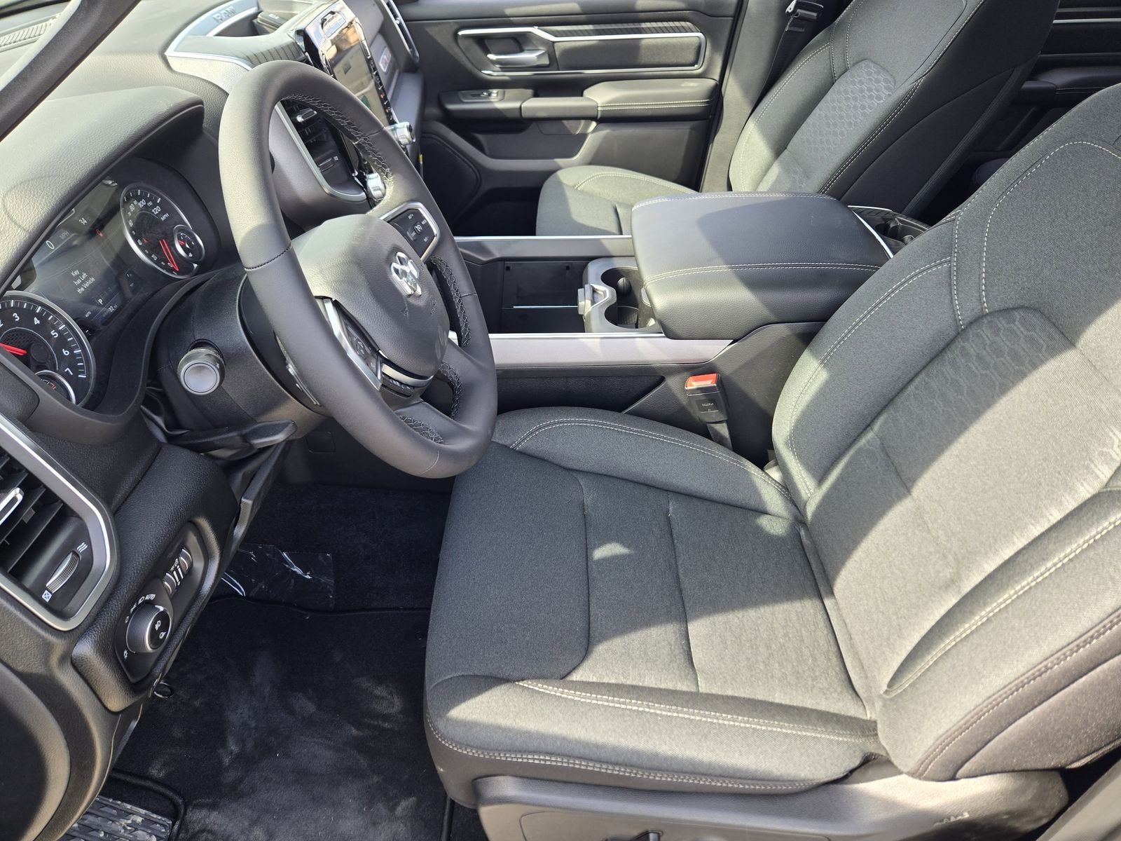 2026 RAM Ram 1500 RAM 1500 LONE STAR CREW CAB 4X4 5'7' BOX