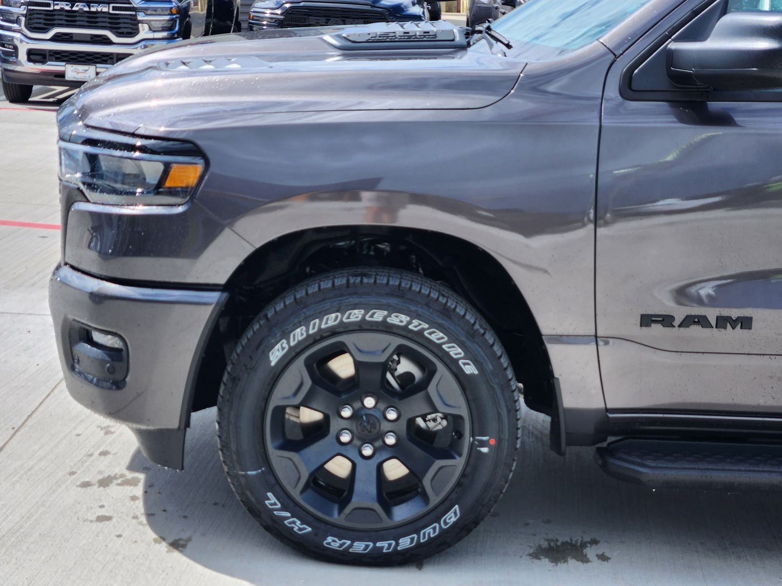 2026 RAM Ram 1500 RAM 1500 EXPRESS CREW CAB 4X4 5'7' BOX