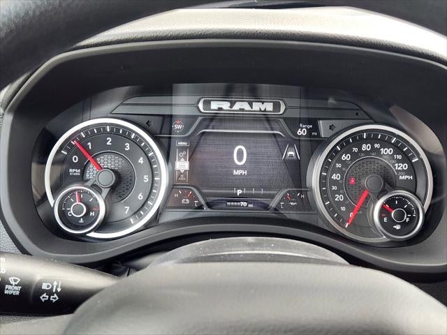 2026 RAM Ram 1500 RAM 1500 EXPRESS CREW CAB 4X4 5'7' BOX