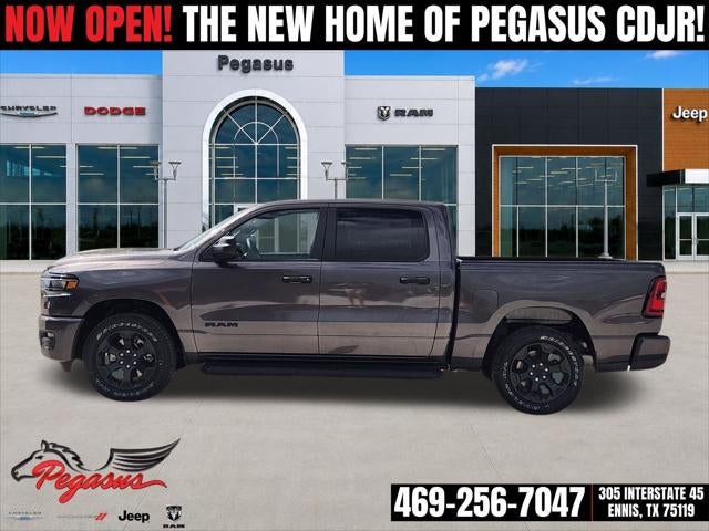 2026 RAM Ram 1500 RAM 1500 EXPRESS CREW CAB 4X4 5'7' BOX