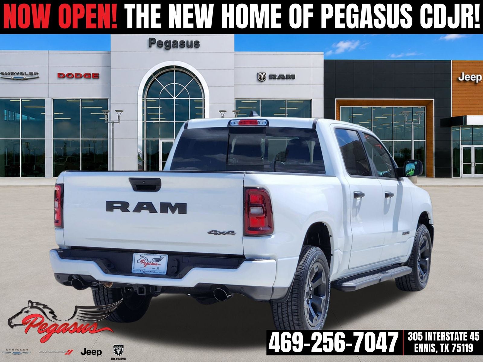 2026 RAM Ram 1500 RAM 1500 EXPRESS CREW CAB 4X4 5'7' BOX