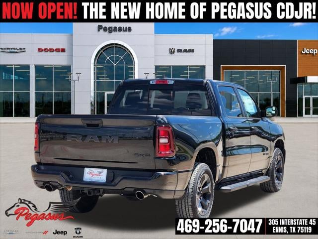 2026 RAM Ram 1500 RAM 1500 EXPRESS CREW CAB 4X4 5'7' BOX