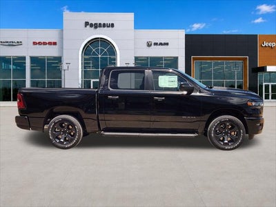 2026 RAM Ram 1500 RAM 1500 EXPRESS CREW CAB 4X4 5'7' BOX