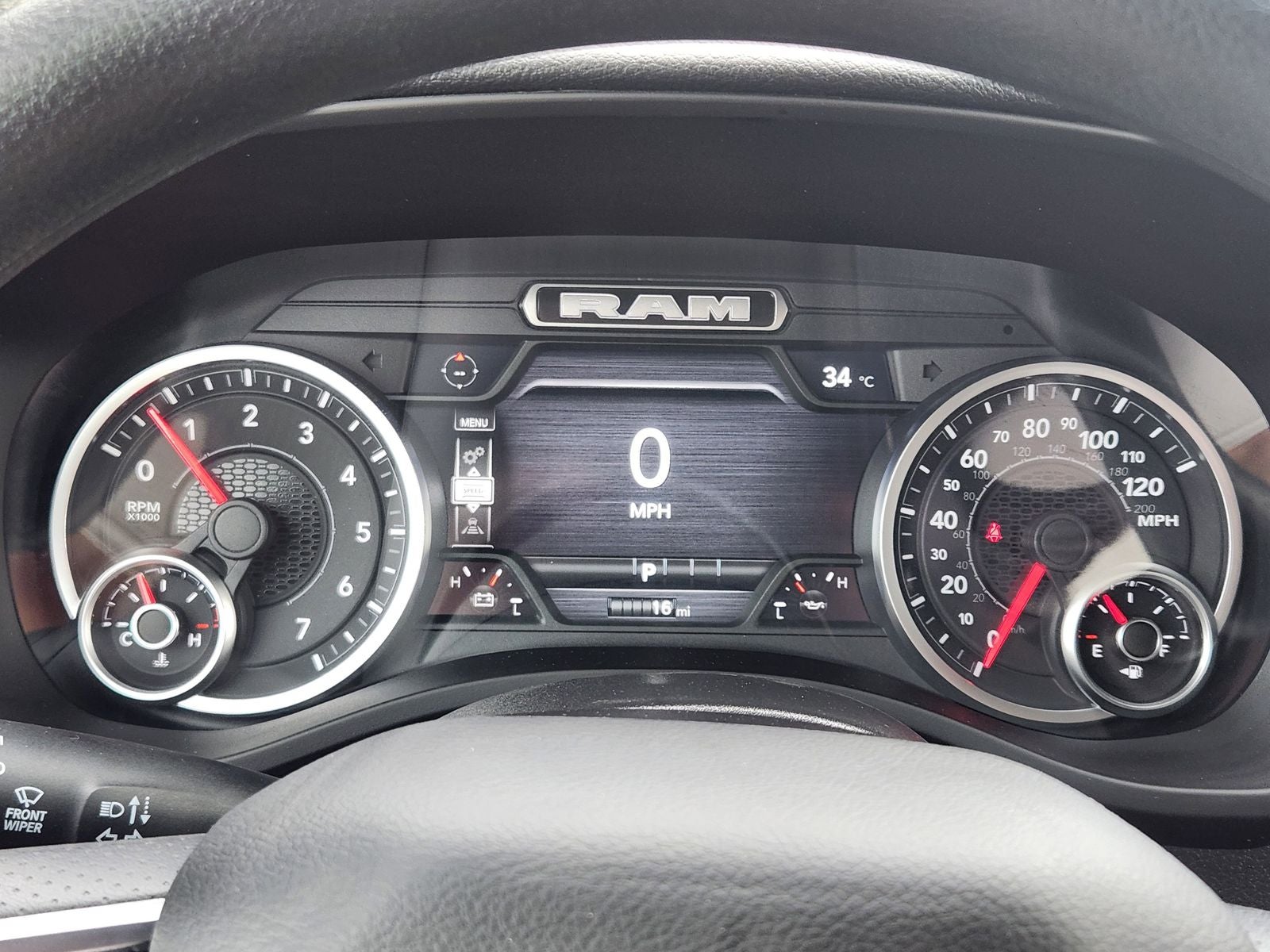 2026 RAM Ram 1500 RAM 1500 EXPRESS CREW CAB 4X4 5'7' BOX