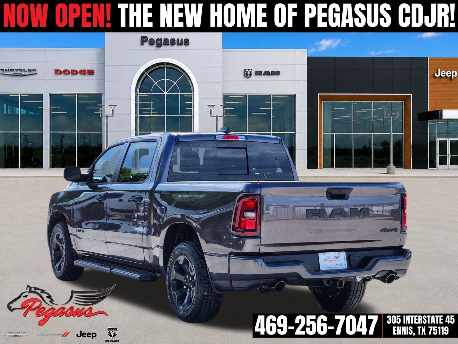 2026 RAM Ram 1500 RAM 1500 EXPRESS CREW CAB 4X4 5'7' BOX
