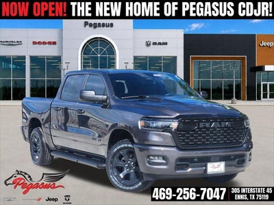2026 RAM Ram 1500 RAM 1500 EXPRESS CREW CAB 4X4 5'7' BOX