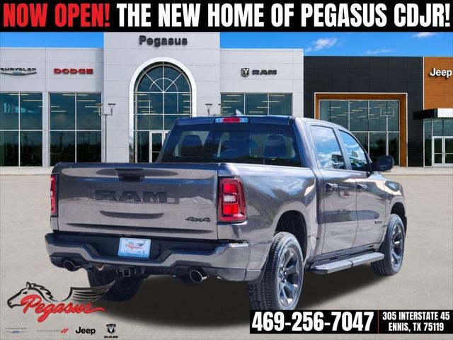 2026 RAM Ram 1500 RAM 1500 EXPRESS CREW CAB 4X4 5'7' BOX