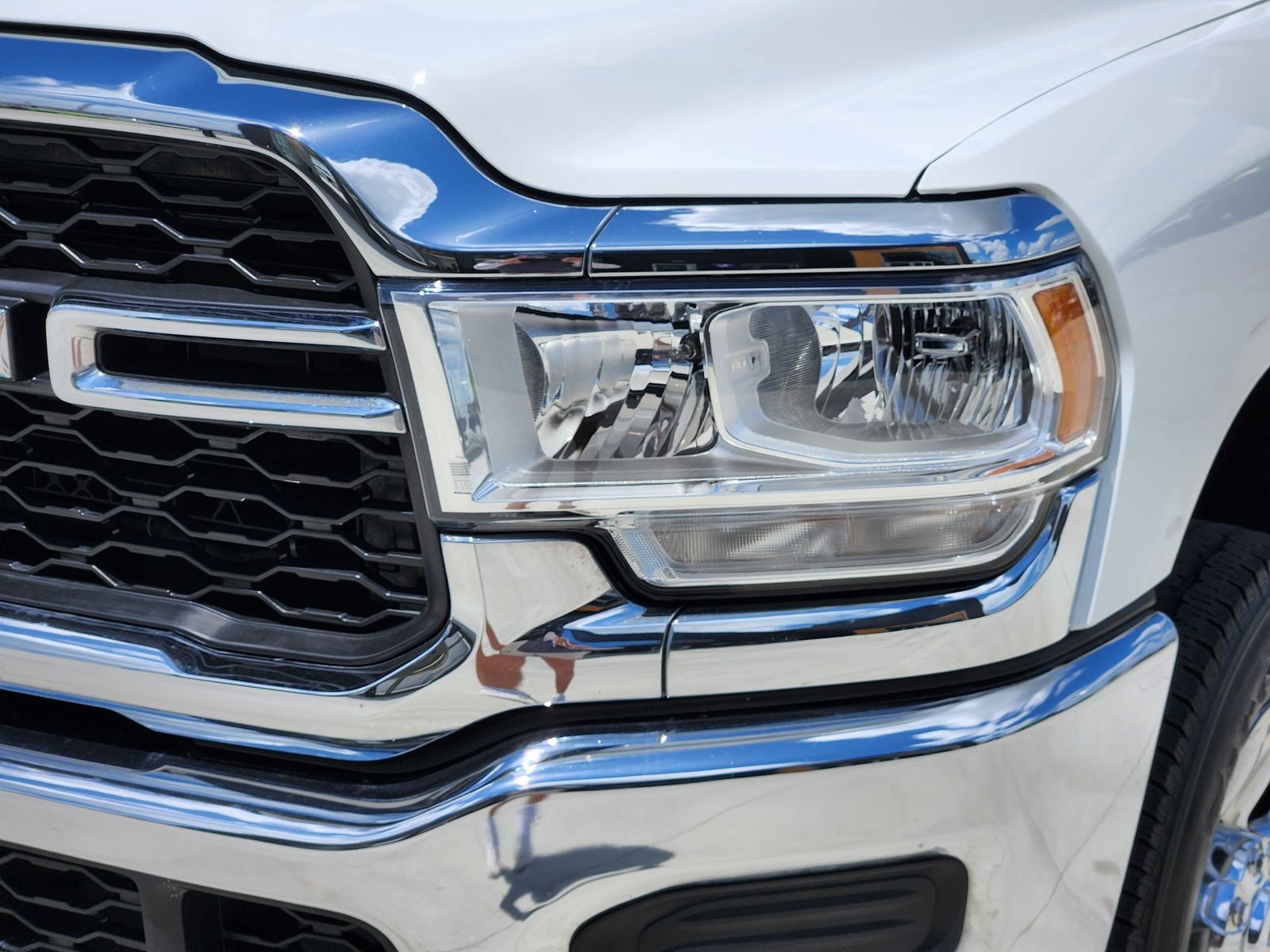2024 RAM Ram 2500 Tradesman Crew Cab 4x4 6'4' Box
