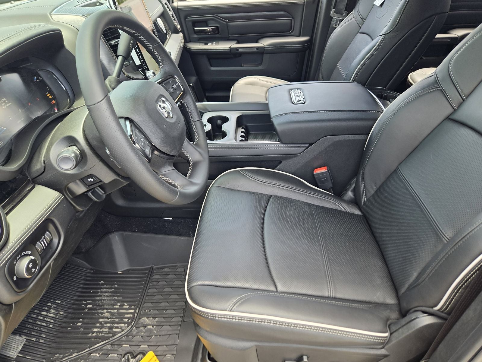 2025 RAM Ram 2500 RAM 2500 REBEL CREW CAB 4X4 6'4' BOX