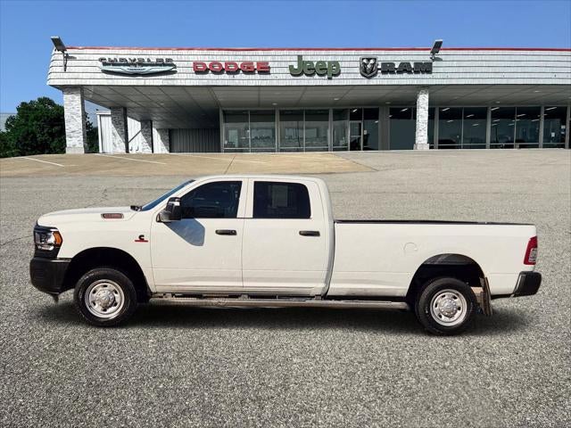 2024 RAM Ram 2500 Tradesman Crew Cab 4x4 8' Box