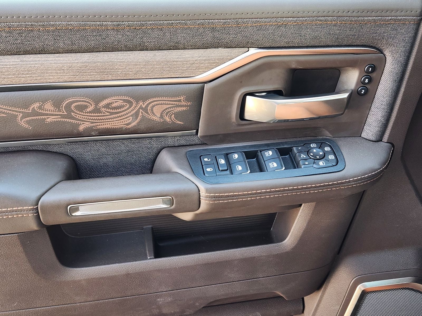 2026 RAM Ram 2500 RAM 2500 LIMITED LONGHORN CREW CAB 4X4 6'4' BOX