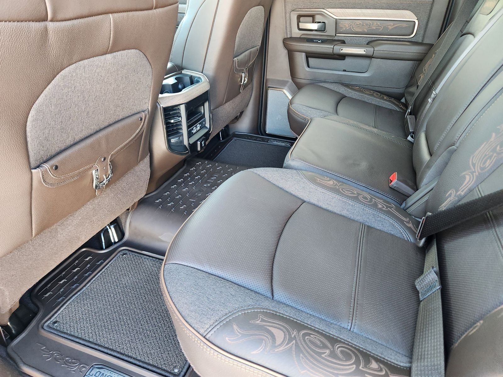 2026 RAM Ram 2500 RAM 2500 LIMITED LONGHORN CREW CAB 4X4 6'4' BOX